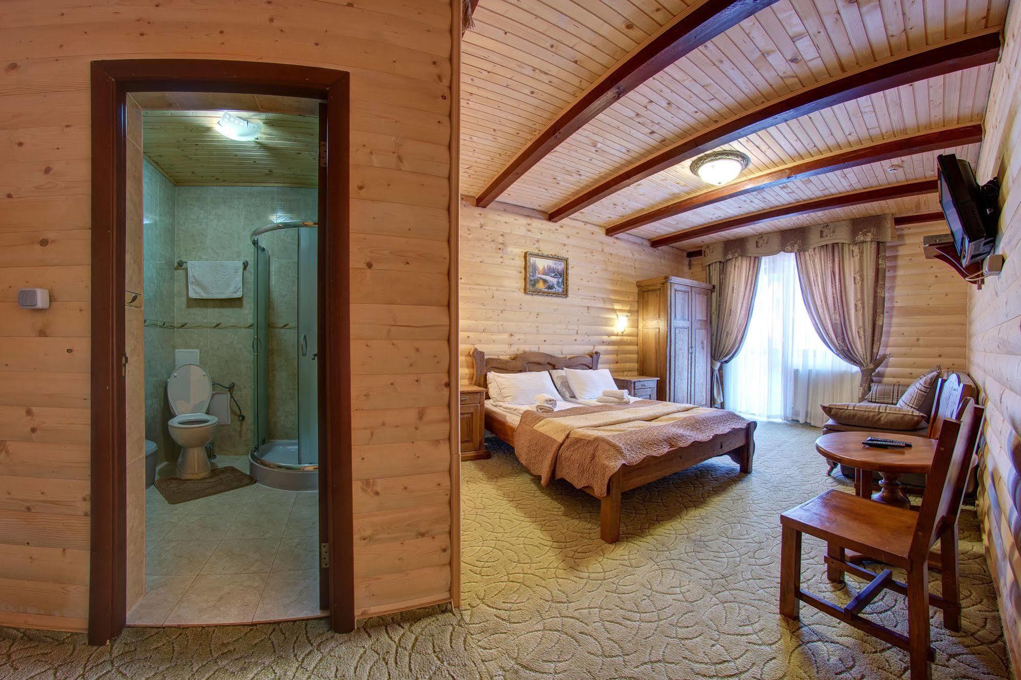 בוקובל Villa Elena Spa & Resort מראה חיצוני תמונה